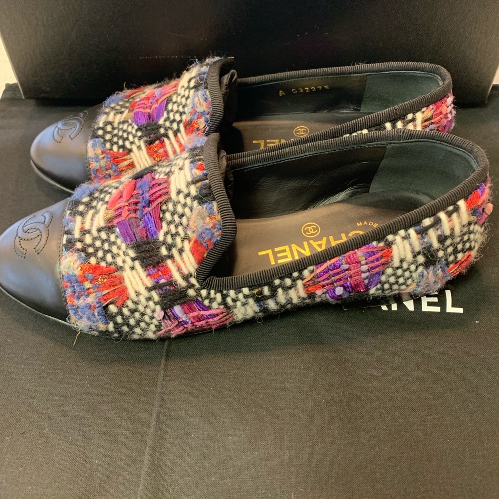 Chanel Tweed Mocassin Loafers - Picture 6 of 8